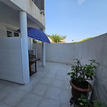 Rdc D Port Et Apartment *